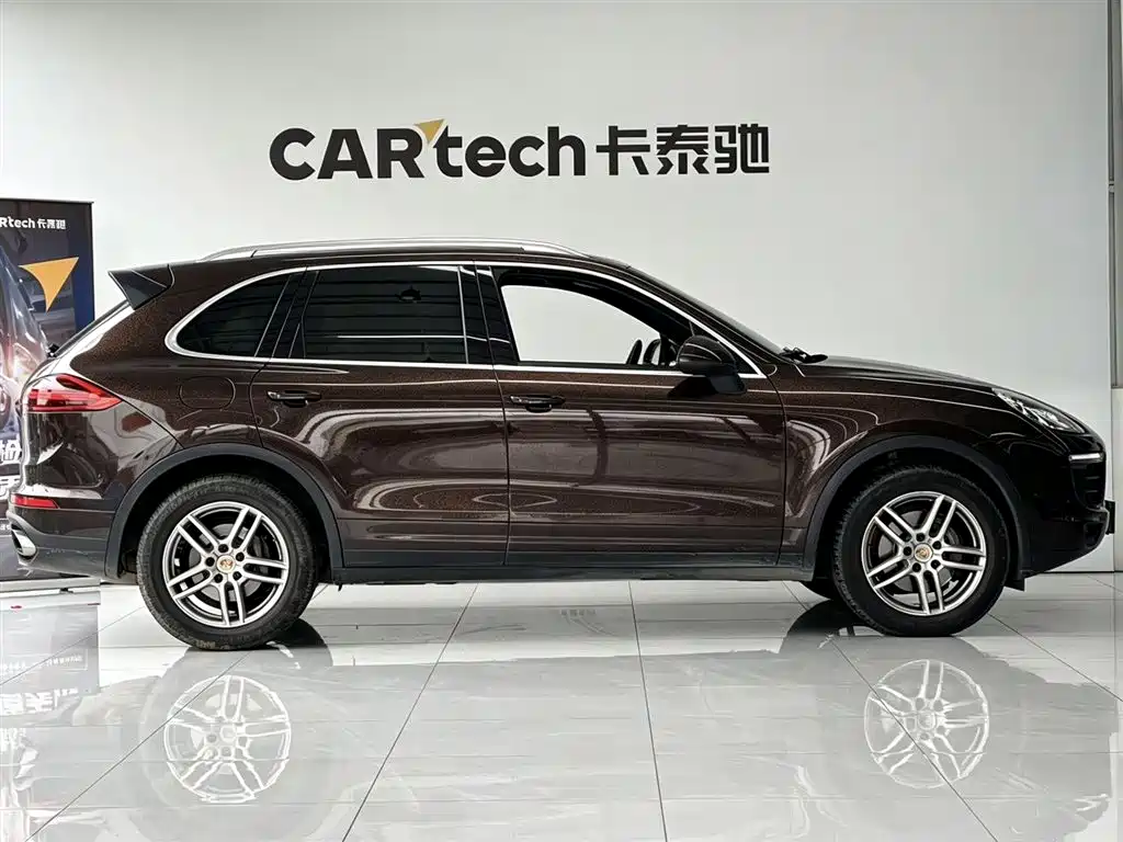 Porsche Cayenne 2015 3.0T