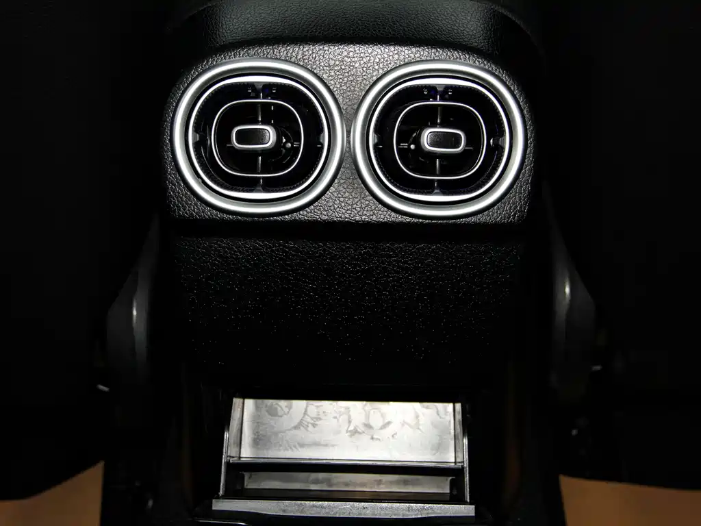 Mercedes-Benz C-Class 2025 C 260 L Sport