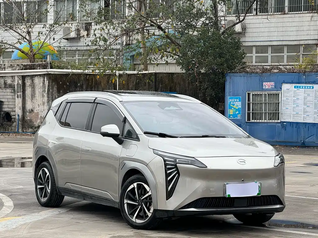 AION Y Plus 2023 510 Smart Leader Edition