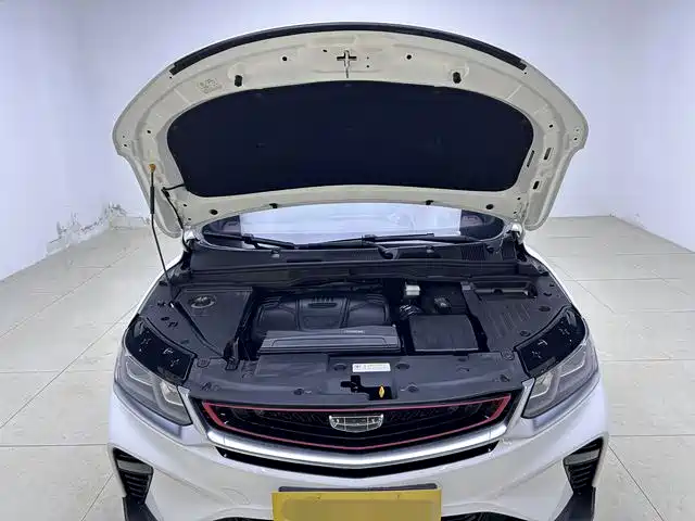 Geely Binyue 2020 PRO 260T DCT Knight