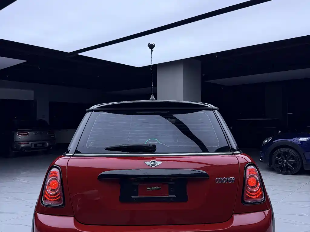 MINI 2011 1.6L COOPER Excitement
