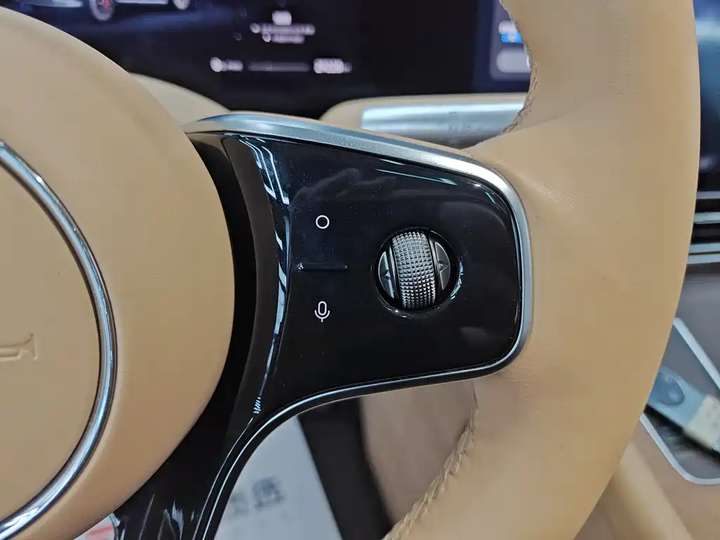 AITO M9 2024 Extended Range Ultra 52kWh 5-seat