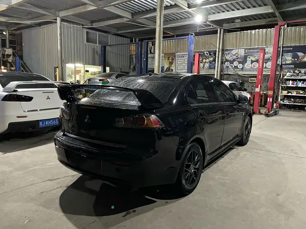 Mitsubishi Lancer EX 2013 Fashion Edition 1.8L Manual Comfort