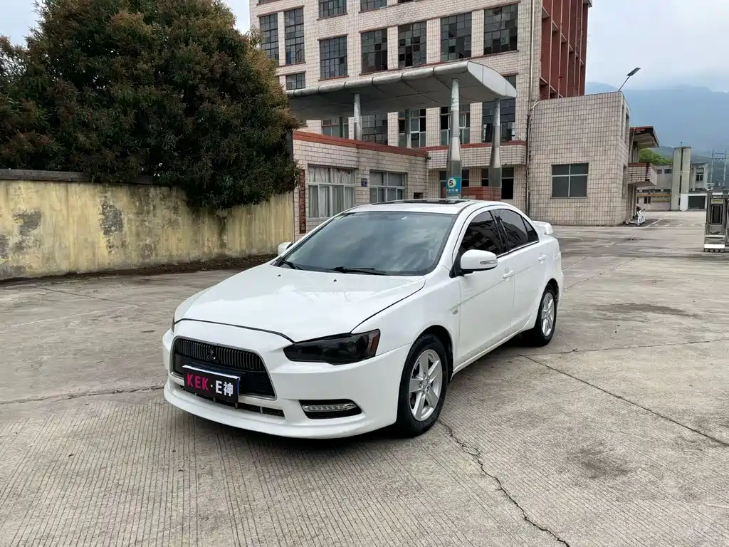 Mitsubishi Lancer EX 2013 Style Edition 1.6L Manual Luxury