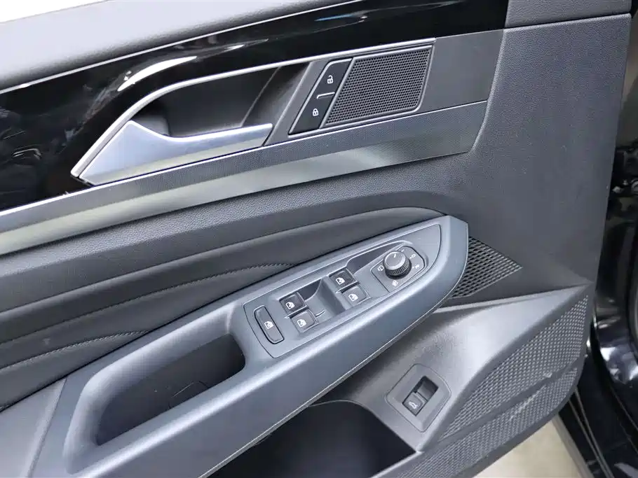 Volkswagen Passat 2025 380TSI Longteng Edition