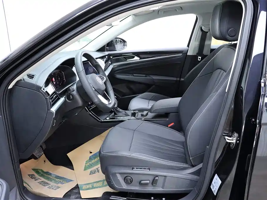 Volkswagen Passat 2025 380TSI Longteng Edition
