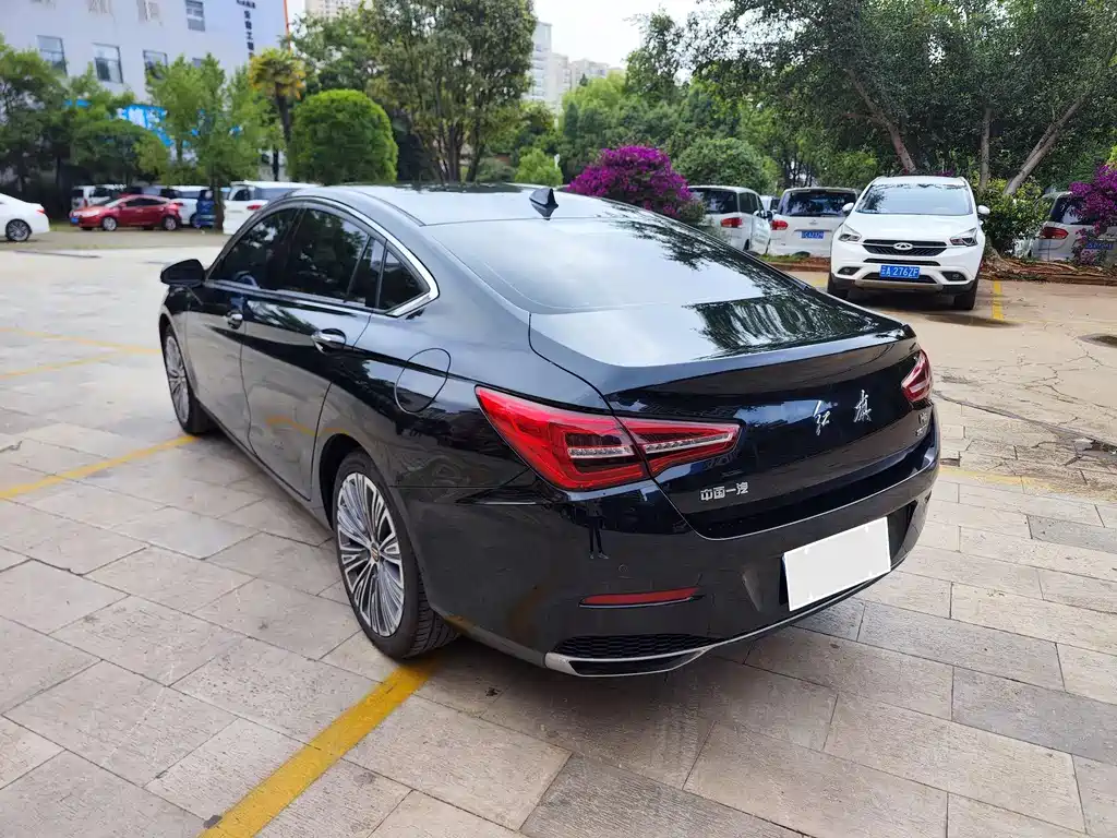 Hongqi H5 2022 Classic Edition Facelift 1.5T DCT Qiyun Edition