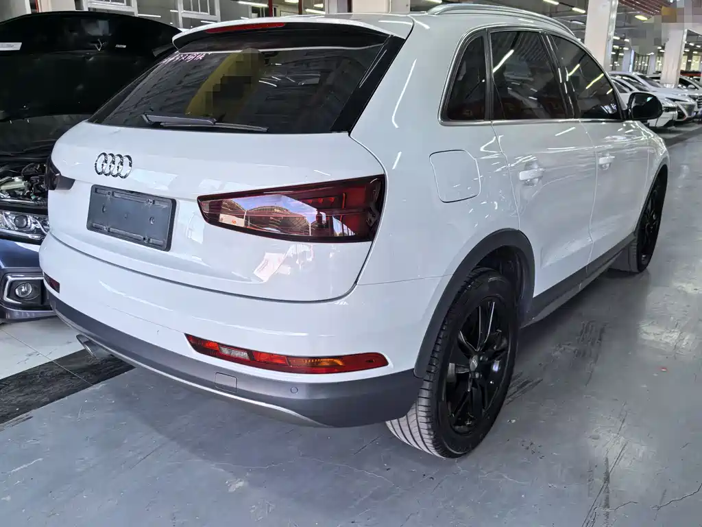 Audi Q3 2018 30th Anniversary Edition 30 TFSI Fashion Edition
