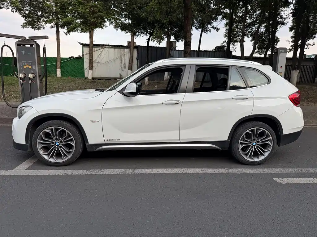 BMW X1 2012 xDrive28i Luxury
