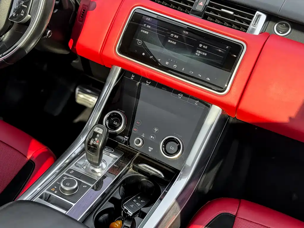 Range Rover Sport 2021 3.0 L6 Gloss Black Edition