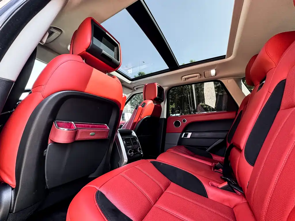 Range Rover Sport 2021 3.0 L6 Gloss Black Edition