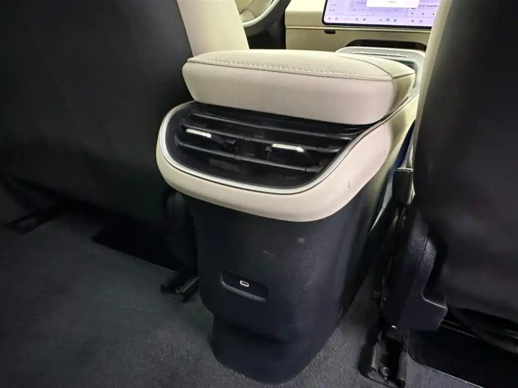 NIO ET5 2025 75kWh