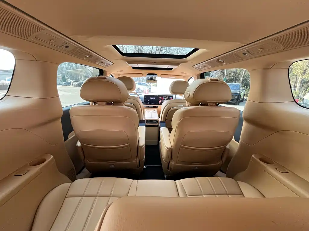 Voyah Dreamer 2025 PHEV AWD Flagship Kunpeng Edition