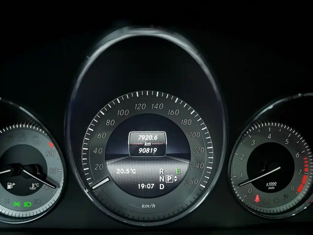 Mercedes-Benz GLK-Class 2013 Facelift GLK 300 4MATIC Fashion Edition