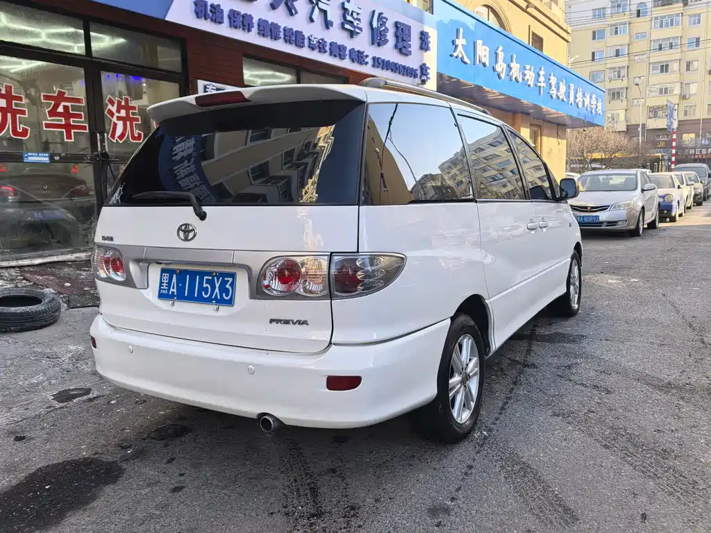 Toyota Previa 2003 2.4L Automatic DX