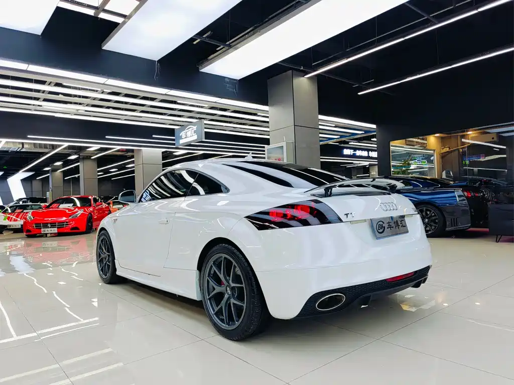 Audi TT 2011 Coupe 2.0 TFSI
