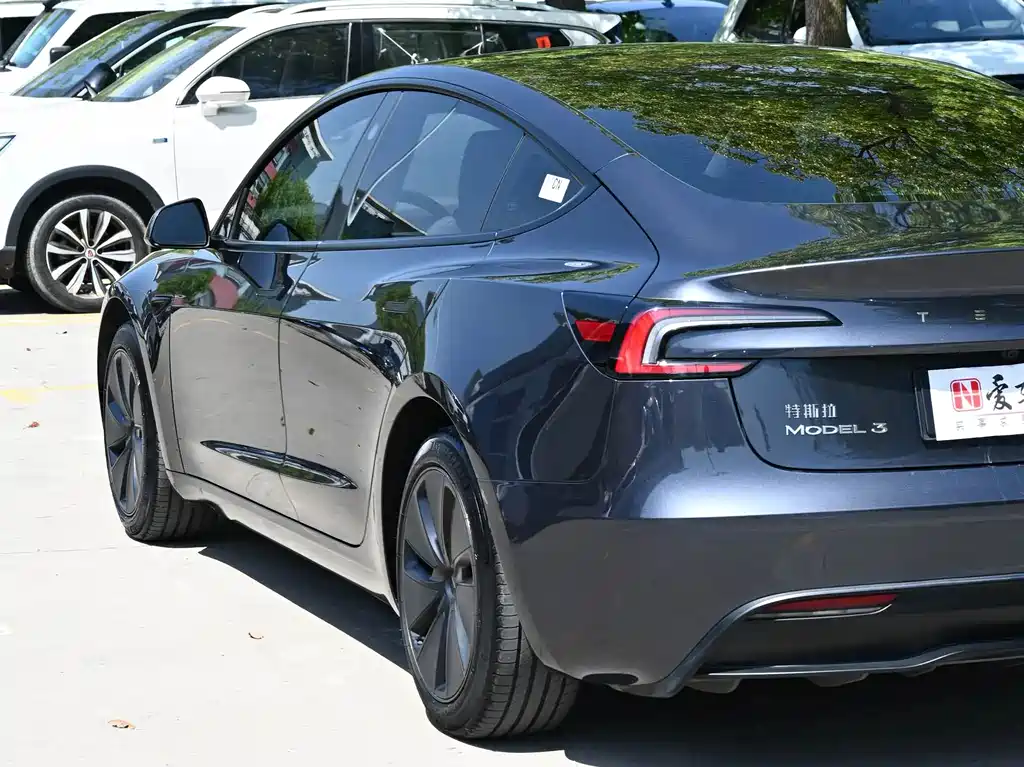 Tesla Model 3 2023 Rear-Wheel Drive