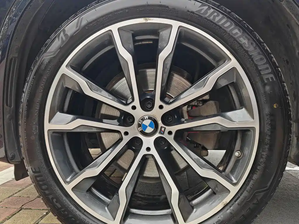 BMW X3 2022 LCI II xDrive30i Leading Edition M Sport Night Package
