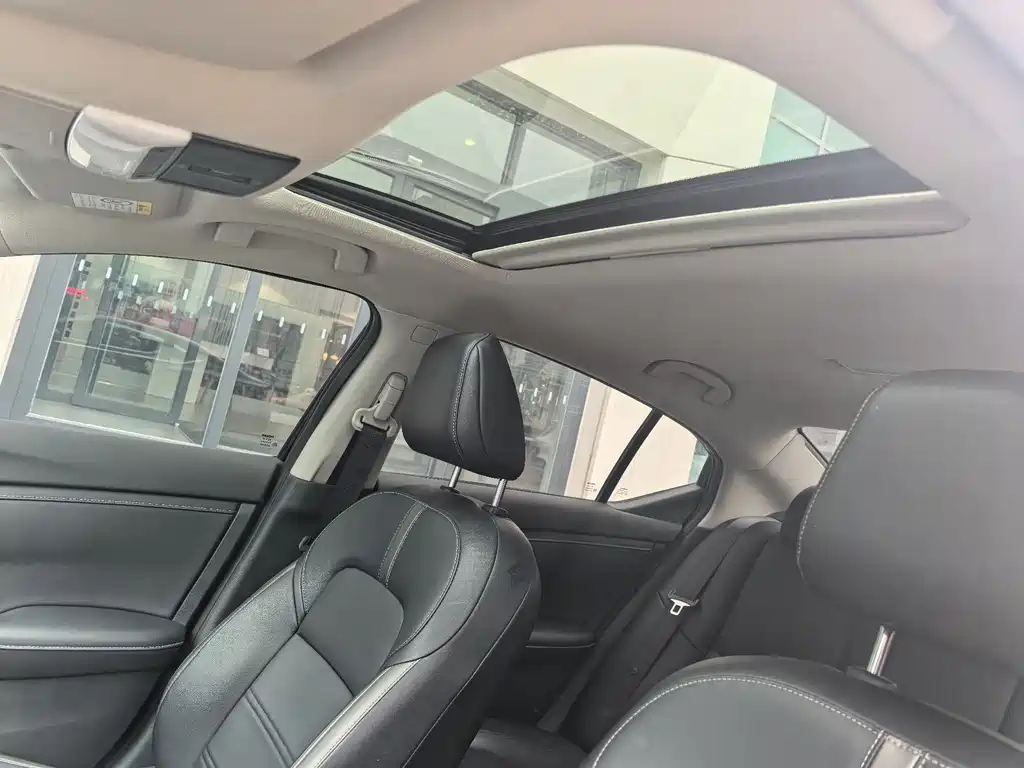 Nissan Sylphy 2022 1.6L XL CVT
