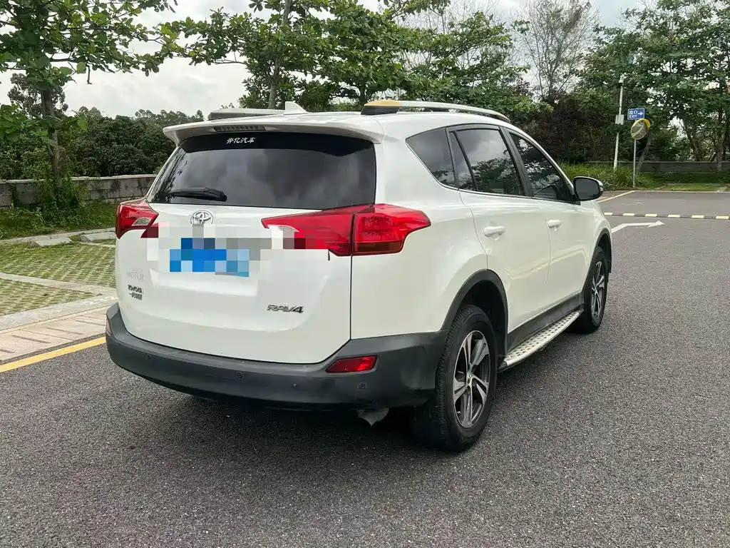 RAV4 2015 2.0L CVT AWD Fengshang Edition