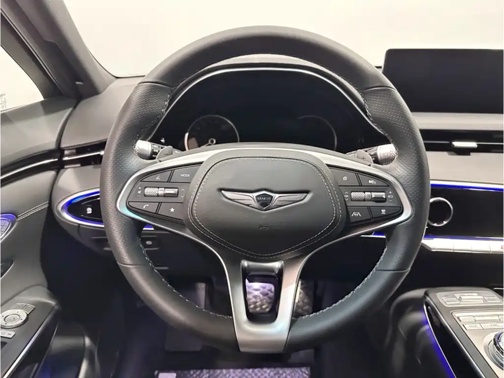 Genesis GV70 2023 2.5T RWD Luxury