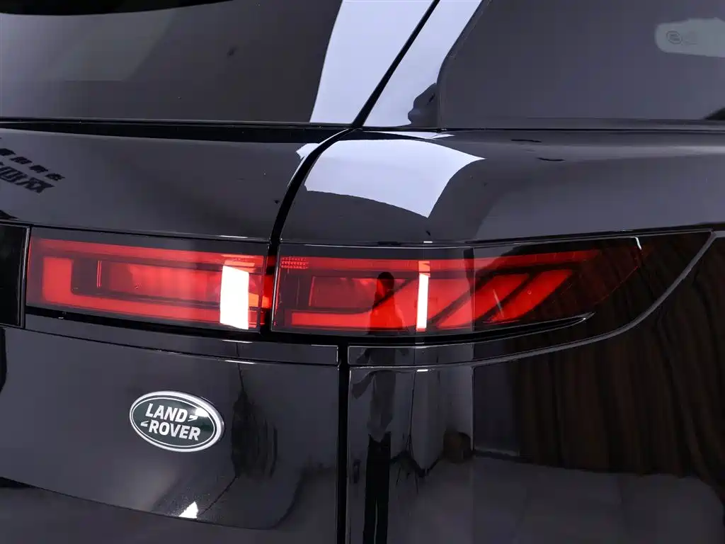 Range Rover Sport 2025 400PS Hidden Edge Special Edition