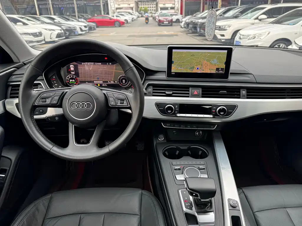Audi A4L 2019 40 TFSI Fashion Edition China VI