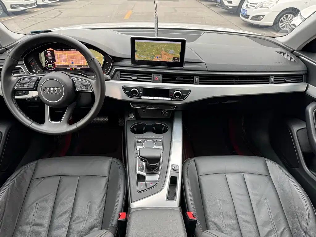 Audi A4L 2019 40 TFSI Fashion Edition China VI