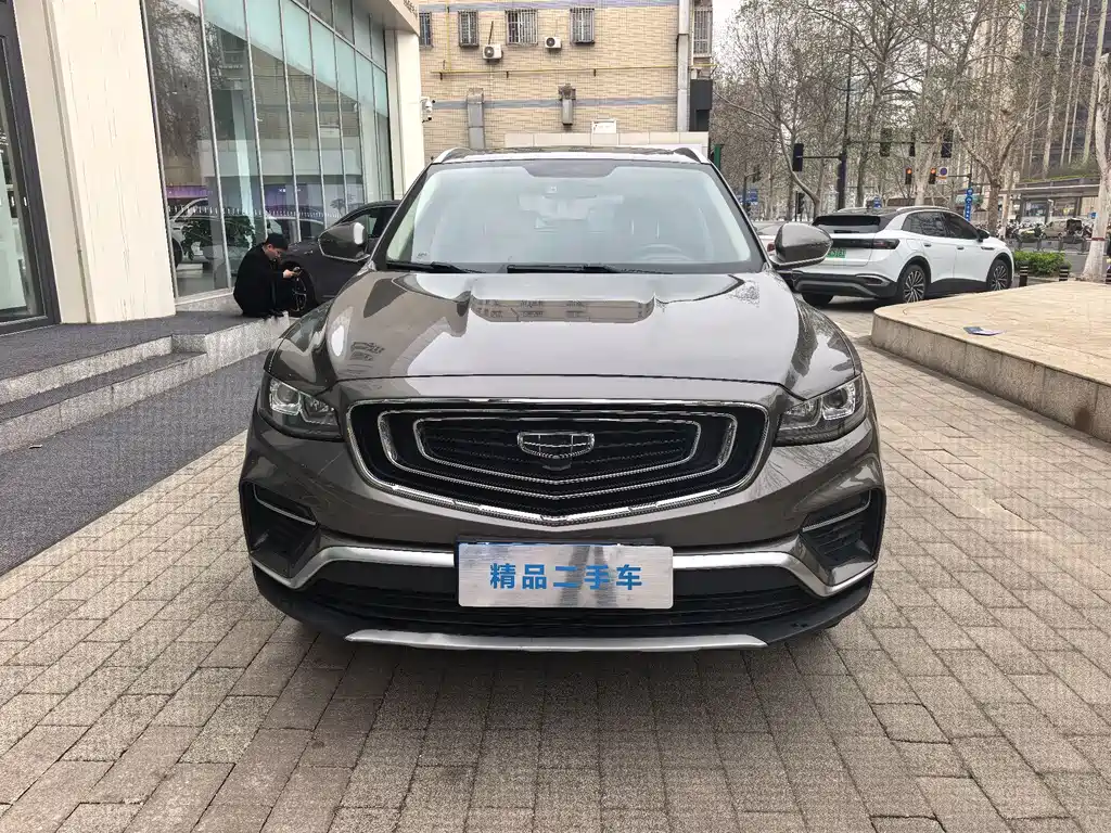 Geely Boyue 2020 1.8TD DCT Zhilian PRO