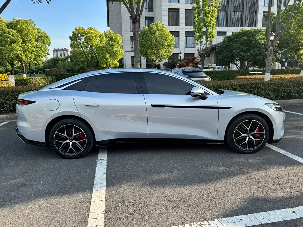 BYD Han L 2025 EV AWD LiDAR Flagship Edition