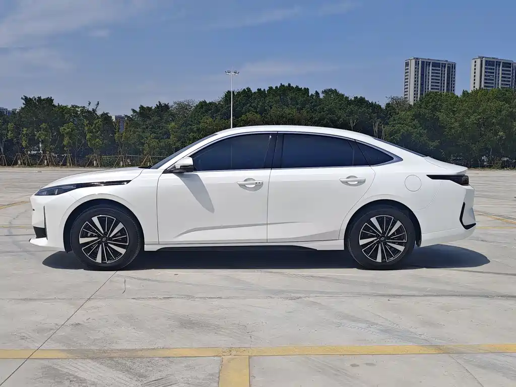 Changan Qiyuan A05 2025 Zhenxiang Edition 145 Excellence