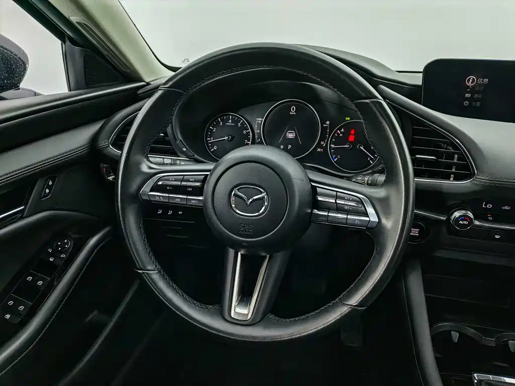 Mazda 3 Axela 2022 2.0L Automatic Zhiyao Edition