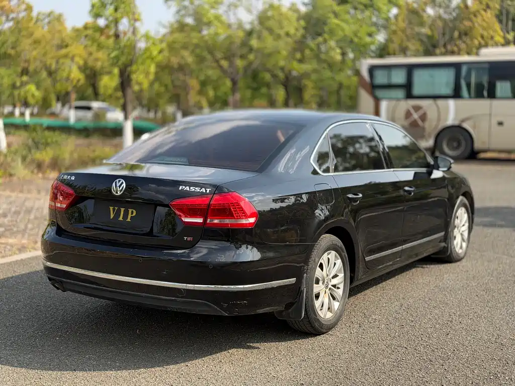 Volkswagen Passat 2013 1.8TSI DSG