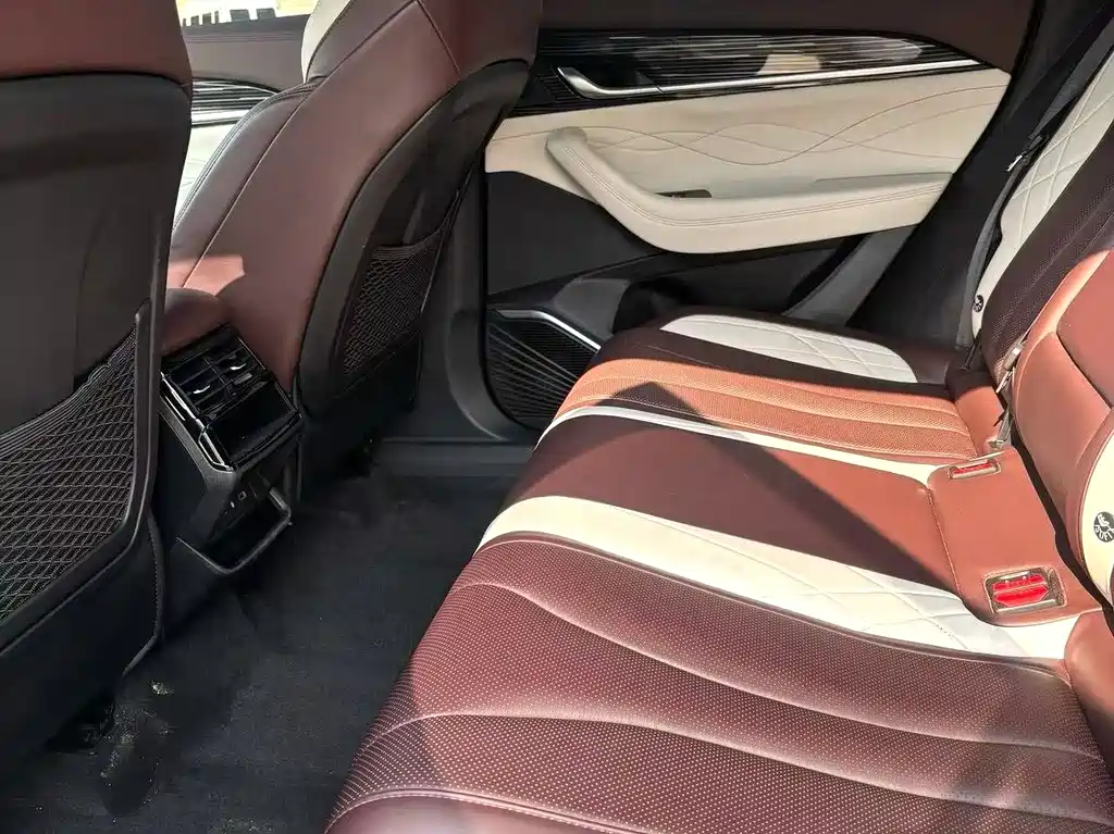 Geely Xingyue L 2021 2.0TD DCT EVO FWD Premium
