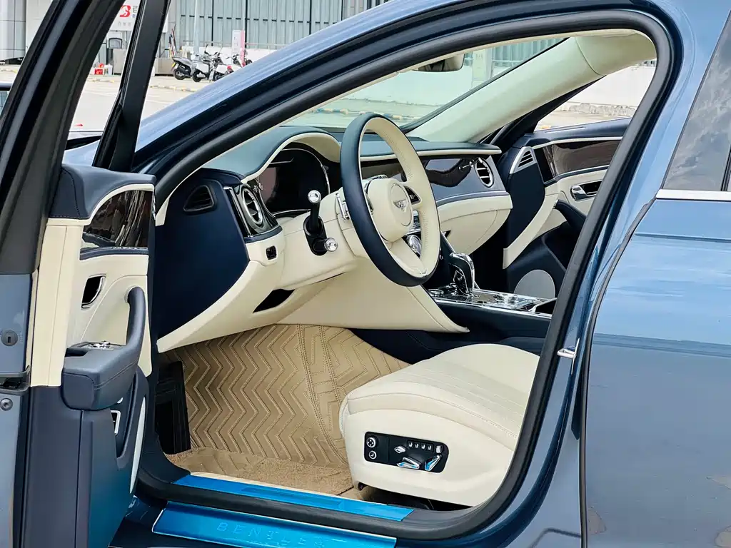 Bentley Flying Spur Plug-in Hybrid 2022 2.9T V6 Hybrid