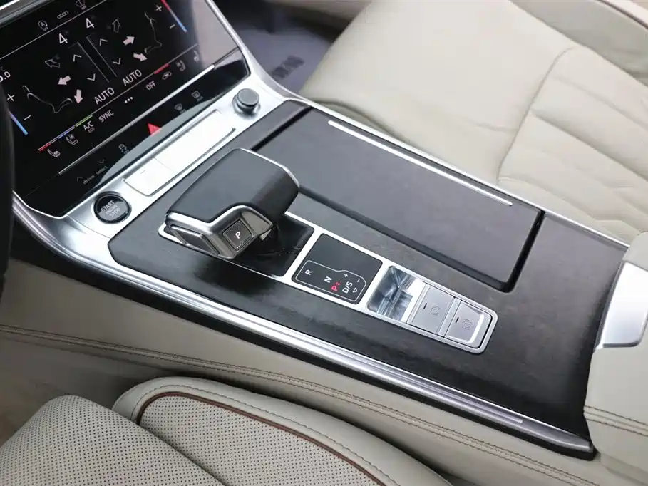 Audi A6L 2022 55 TFSI quattro Flagship Elegant Edition