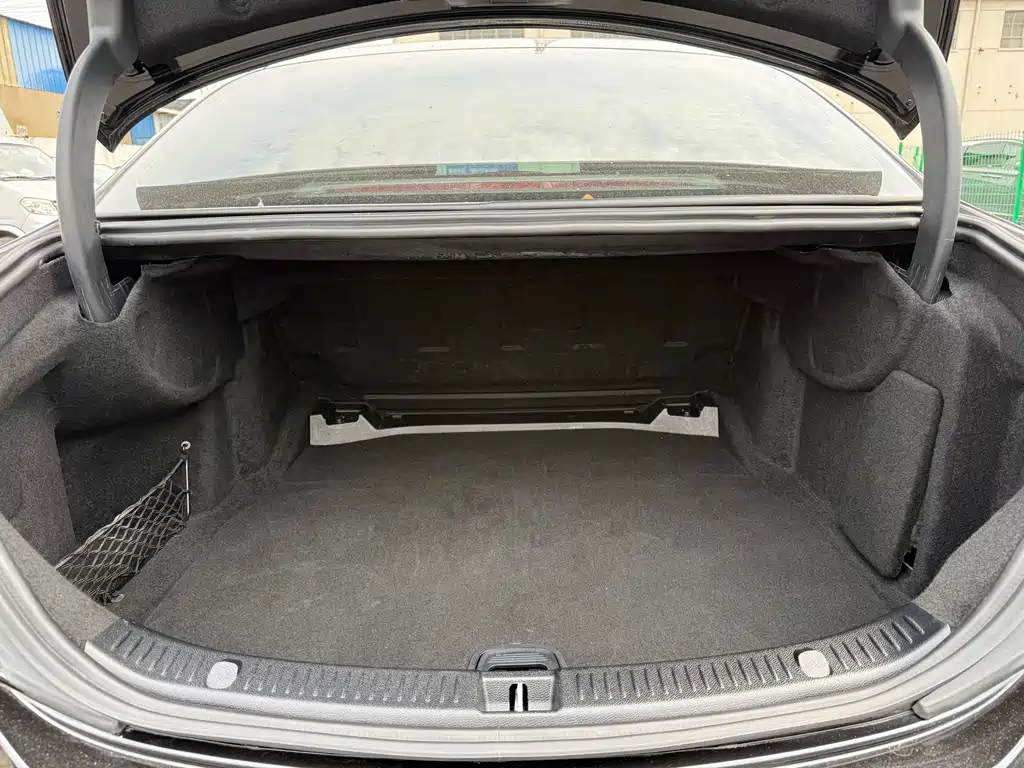 Mercedes-Benz E-Class 2021 E 300 L Sport Fashion