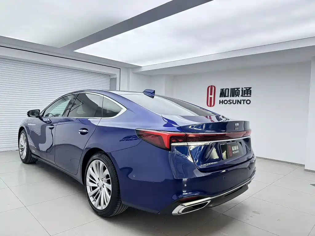 Buick LaCrosse 2023 Avenir