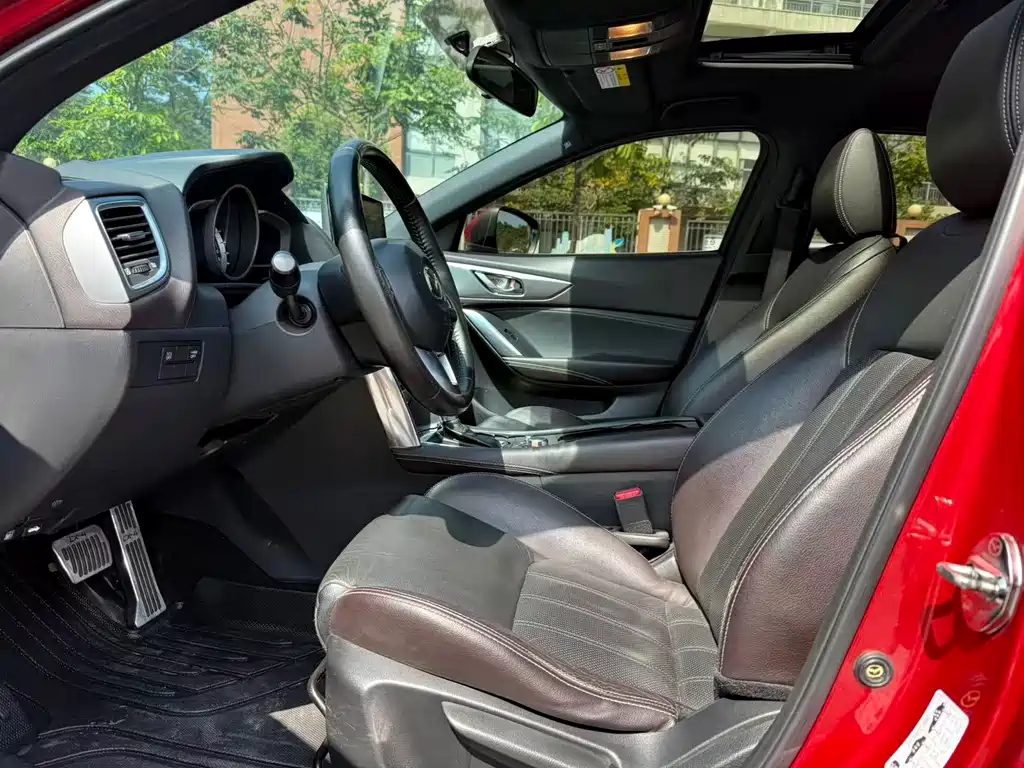Mazda CX-4 2016 2.0L Automatic FWD Blue Sky Taste Edition