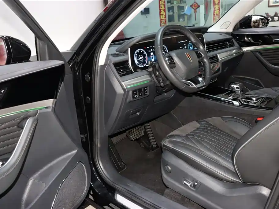 Hongqi HS5 2022 Facelift 2.0T ZhiLian QiXiang Edition