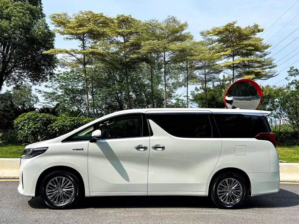 Alphard 2021 Hybrid 2.5L Luxury Edition