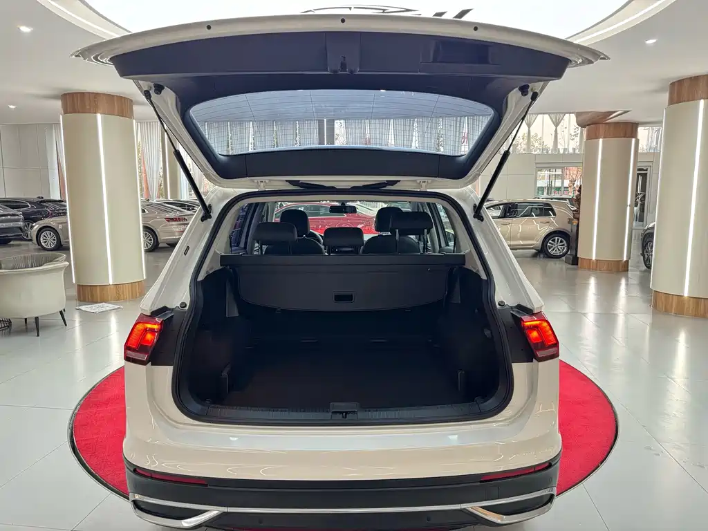Tiguan L 2022 330TSI Automatic FWD Comfort Edition
