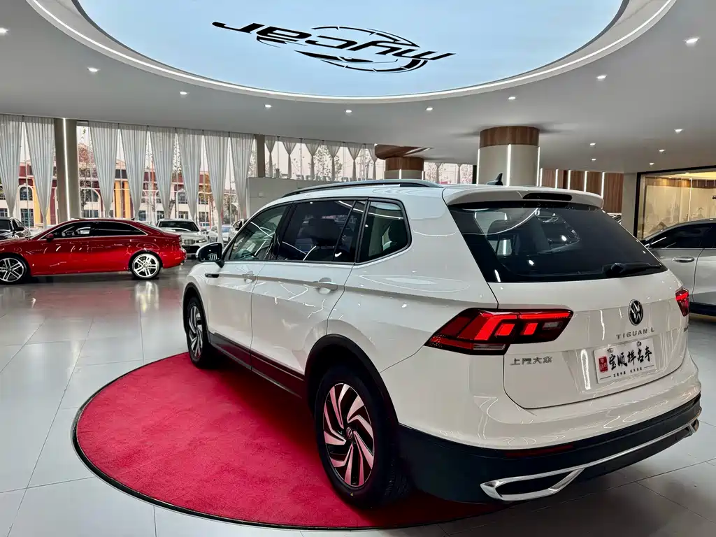 Tiguan L 2022 330TSI Automatic FWD Comfort Edition