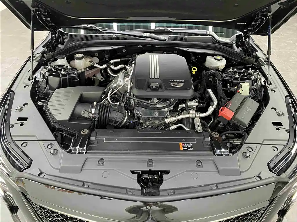 Cadillac CT5 2025 28T Track Performance Edition