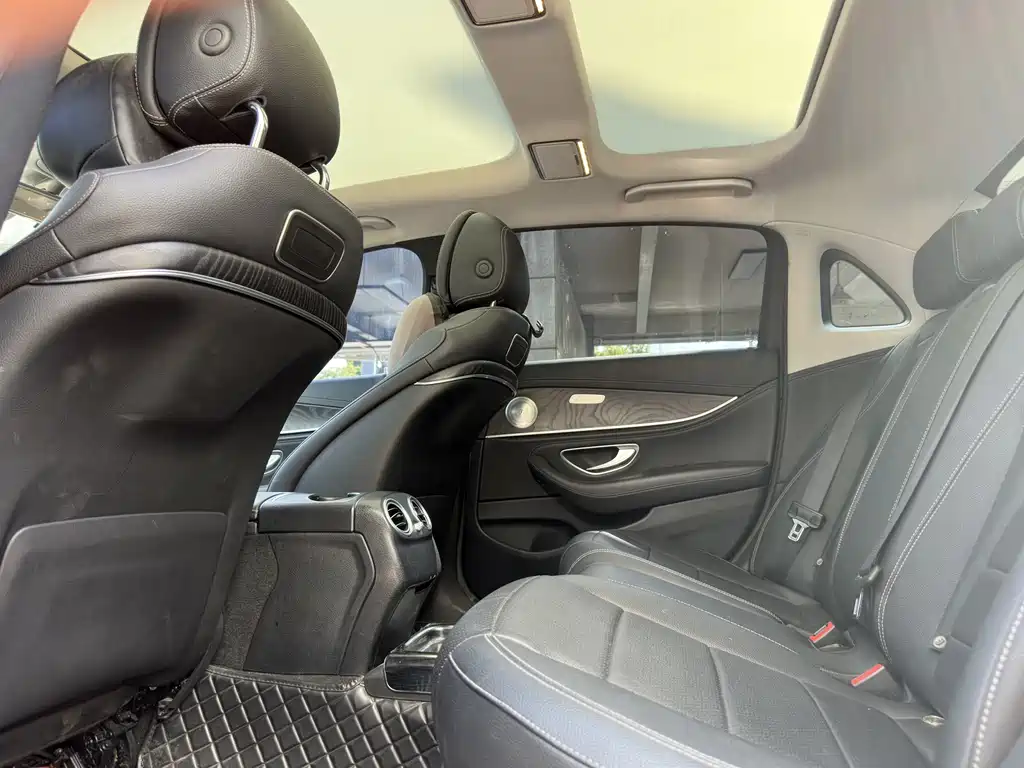 Mercedes-Benz E-Class 2018 Facelift E 200 L Sport