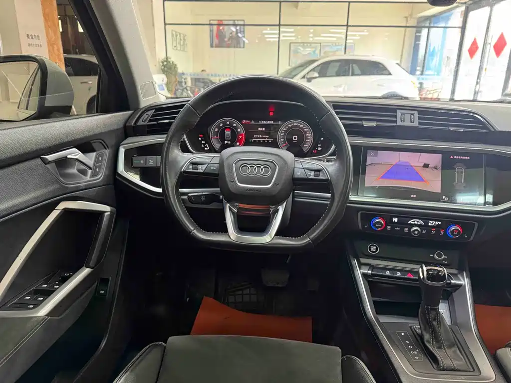 Audi Q3 2022 35 TFSI Fashion Dynamic