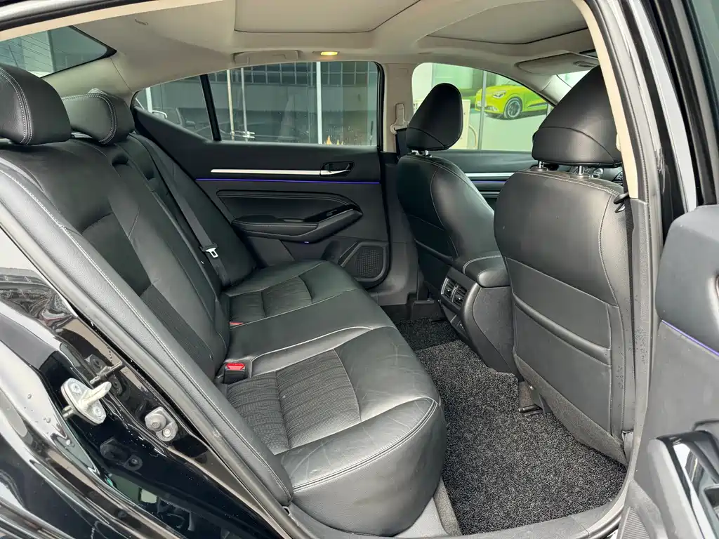 Nissan Altima 2020 Facelift 2.0T XL Upper AD1 Smart Navigation Edition