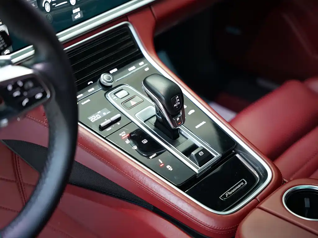 2017 Porsche Panamera 4S 2.9T