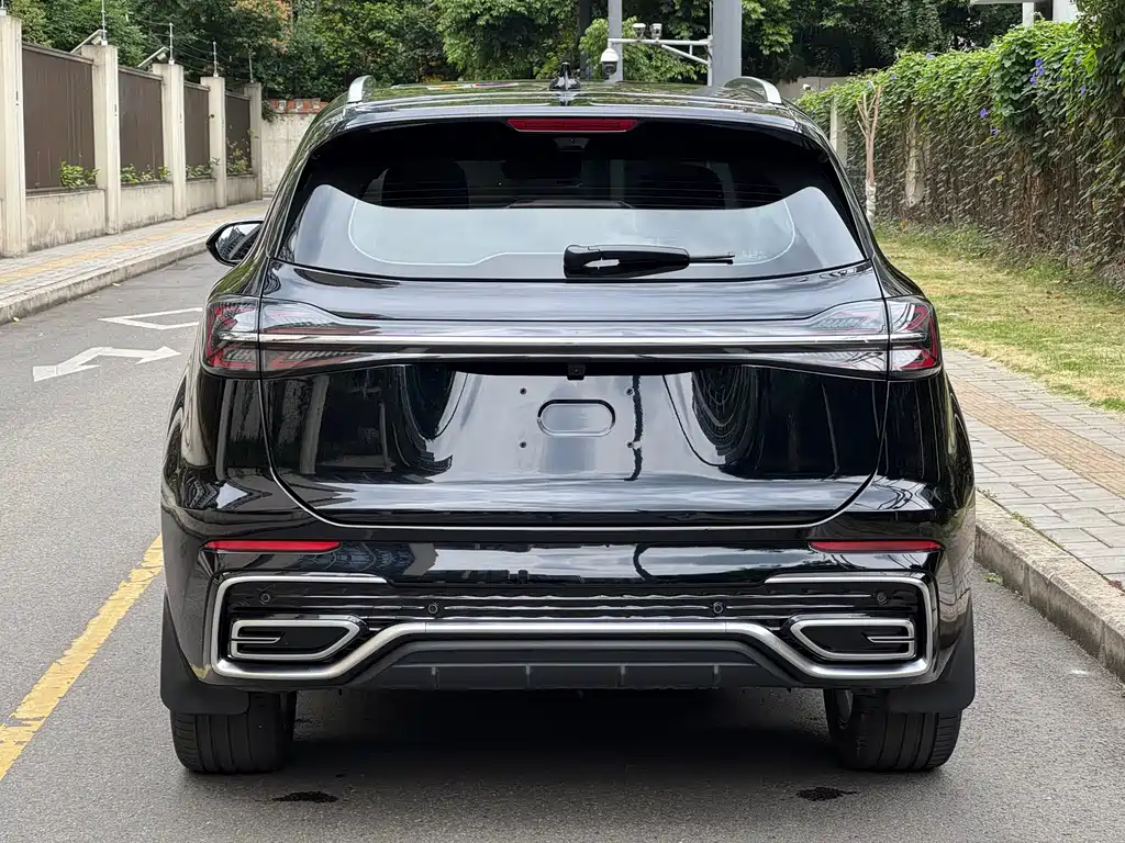Hongqi HS5 2025 2.0T AWD Qi Xiang Pro Edition