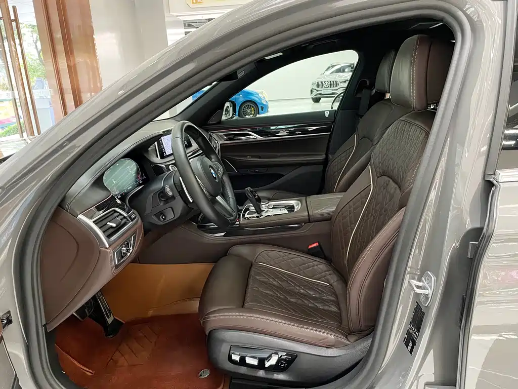BMW 7 Series 2021 740Li Leading Edition M Sport Package